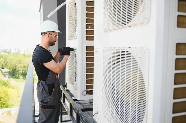 Prompt Reliable Air Conditioning Service in Arlington and DFW