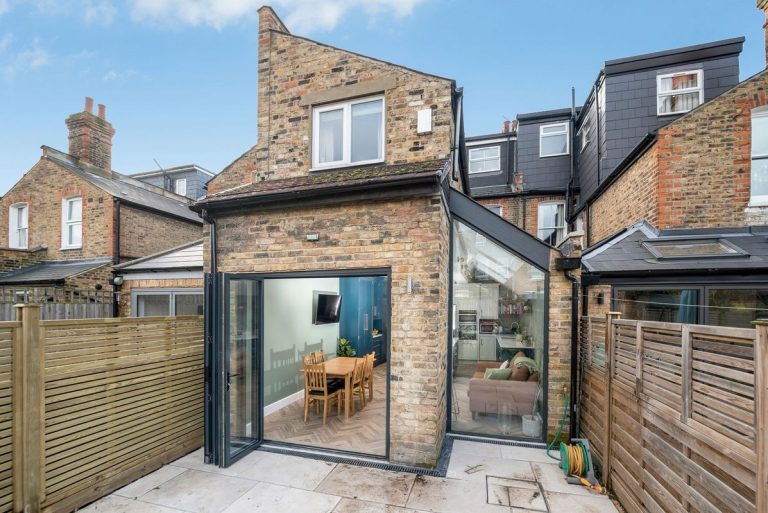 Skilled House Extension Builders Transforming Your Home Spaces