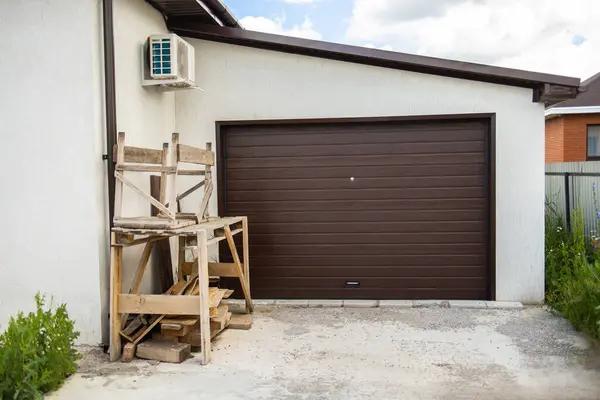 Fast & Reliable Garage Door Repair Westland Experts
