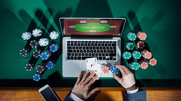 Maximize Your Wins with Salas de Poker Online Gaming Hub