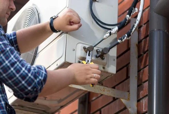Keep Your Air Conditioner Running Smoothly During Hot Weather