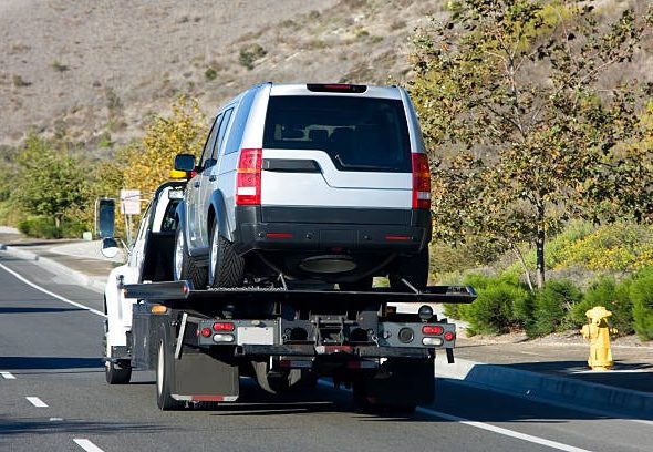 Quick tow truck near me Service for Local Drivers